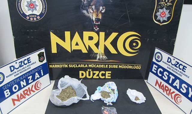 Düzce'de 3 uyuşturucu taciri yakalandı
