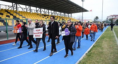 Edirne'de kadın şiddetine karşı farkındalık yürüyüşü