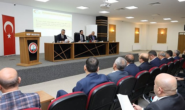 Gaziantep Büyükşehir Meclisi Nizip'te toplandı