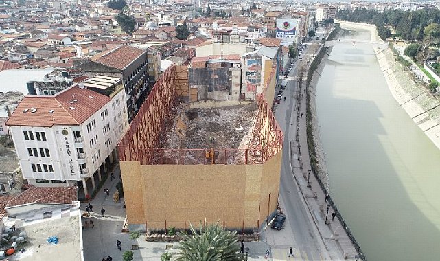 Hatay'da Kent Meydanı için Antakya Belediyesi bekleniyor