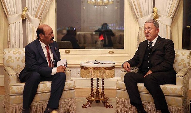 Hulusi Akar mevkidaşıyla biraraya geldi