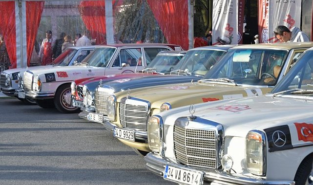 Klasikler 'Cumhuriyet' için yollara çıktı