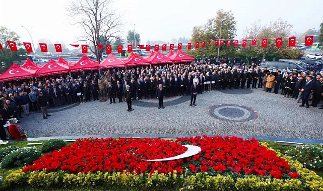 Kocaeli'de 84. yıla 1084 Atatürk çiçeği