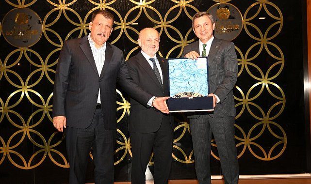 Malatya Müftüsü Işıldar'a veda yemeği