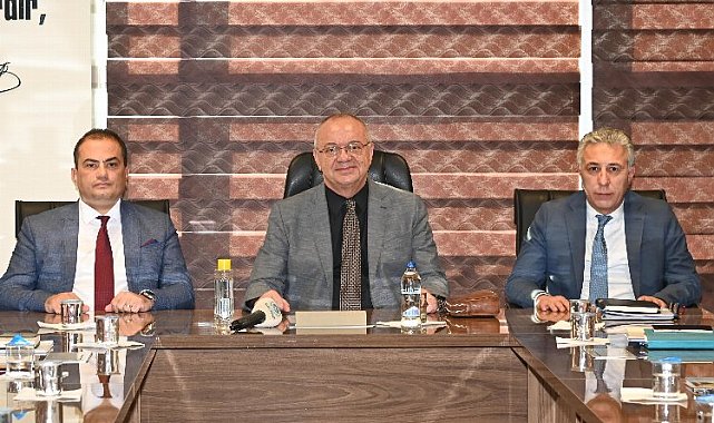 Manisa'da MASKİ'de ilçe şefleri toplandı