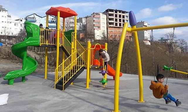 Ordu Büyükşehir'den ilçelere 135 adet çocuk oyun parkı