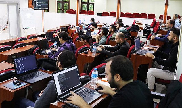 Sakarya'da 'akıllı şehir' için yazılım hamlesi