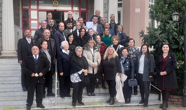 Aydın Didim'de İYİ Partili Tezsezener mazbatasını aldı