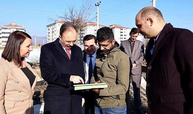 Bilecik Valisi Kızılkaya'dan Pazaryeri'nin spor yatırımlarına inceleme