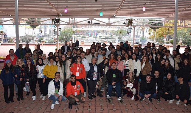 Bursa Gemlik'te gençler Gönüllülük Festivali'nde buluştu
