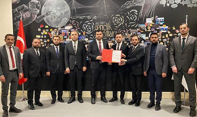 Bursa Yıldırım'da 'AK Gençlik' Maviçiçek'e emanet