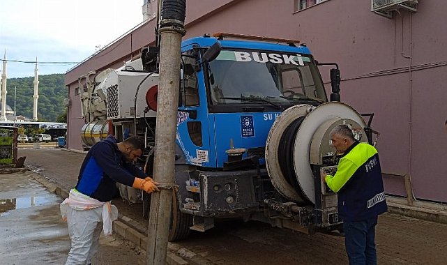 BUSKİ ekipleri Antalya'da sel bölgesinde