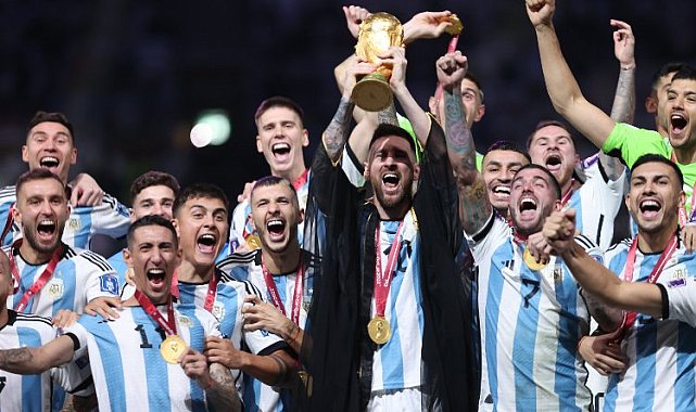 Dünya futbolunun en büyüğü belli oldu... Dünya Kupası Arjantin'in