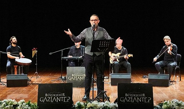 Gaziantep Sezai Karakoç'u şiirleriyle andı