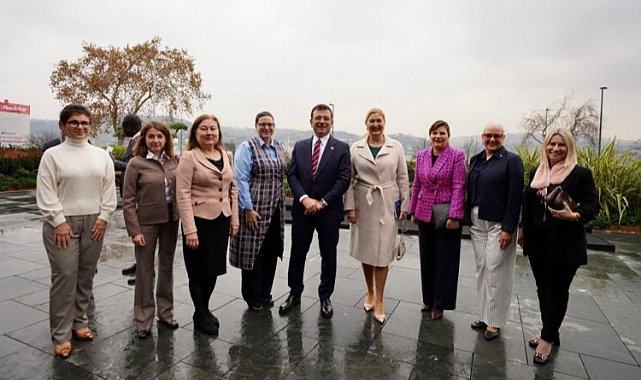 İmamoğlu Başkonsoloslarla buluştu