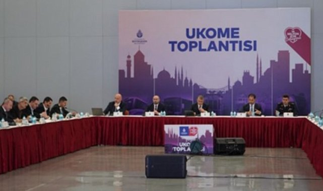 İstanbul'da minibüs ve taksi dolmuşların taksiye dönüşüm kararı