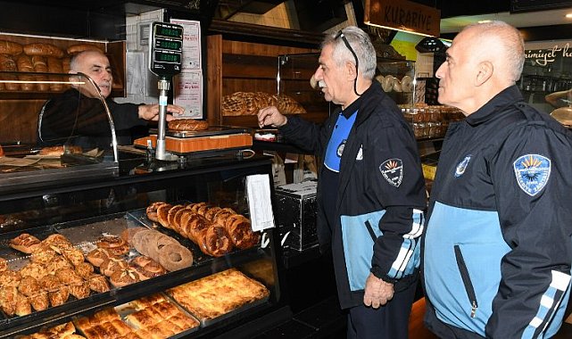 İzmir Karabağlar'da yılbaşı denetimi