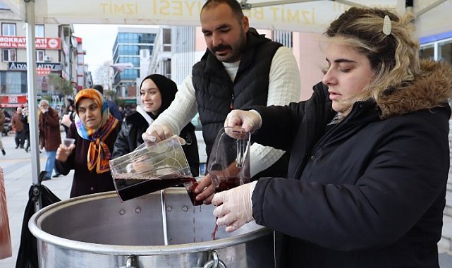 İzmitlilerden aronya suyuna tam not