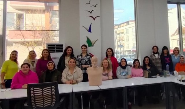 İzmit'te 'Doğa Eğitim Kampüsü'nde eğitmenler sertifikalandı