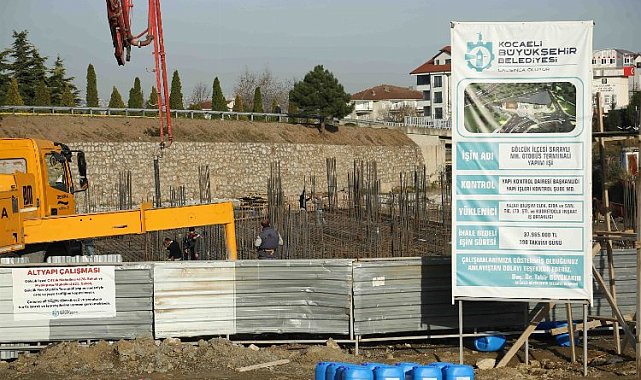 Kocaeli Gölcük'te yeni terminale temel betonu