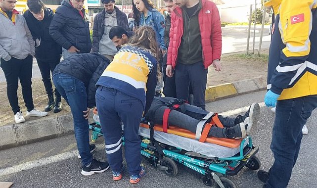 Kocaeli'de yaralı sürücüye ilk müdahale Zabıta'dan