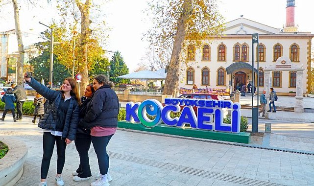 Kocaeli'nin markası bulvara yakıştı