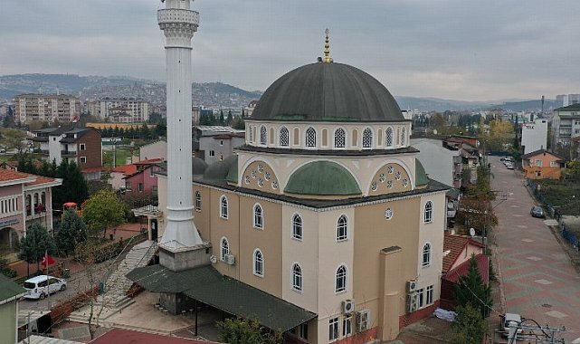 Kocali'de A Takımı'ndan Eyüp Sultan Camii'ne dış bakım