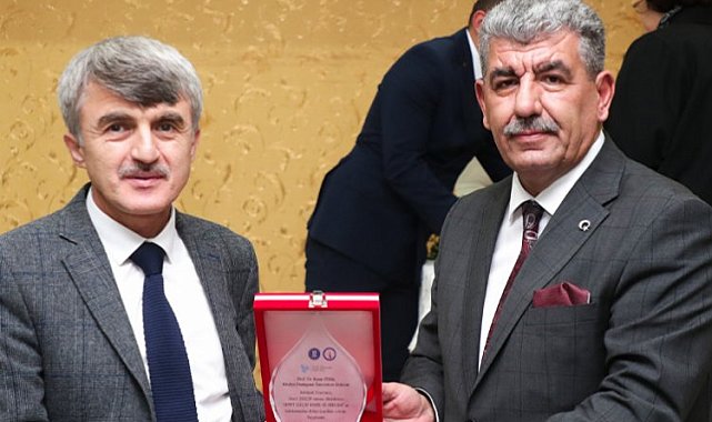 Kütahya'da bilge yönetmen unutulmadı