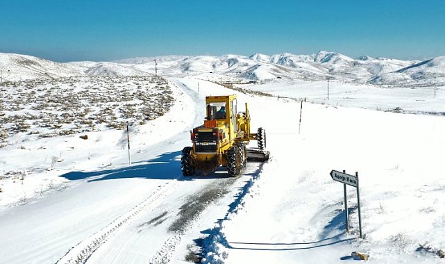 Malatya'da karla etkin mücadele... Kapalı yol kalmadı
