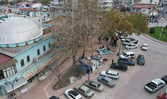 Manisa 6 Eylül Meydanı'nda çevre düzenlemesi