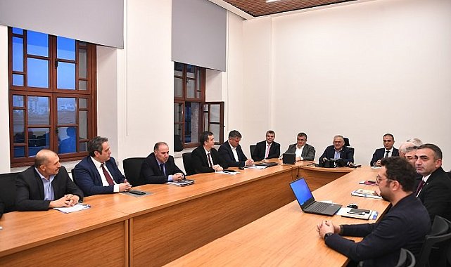 Memduh Büyükkılıç'tan 9 saatlik toplantı