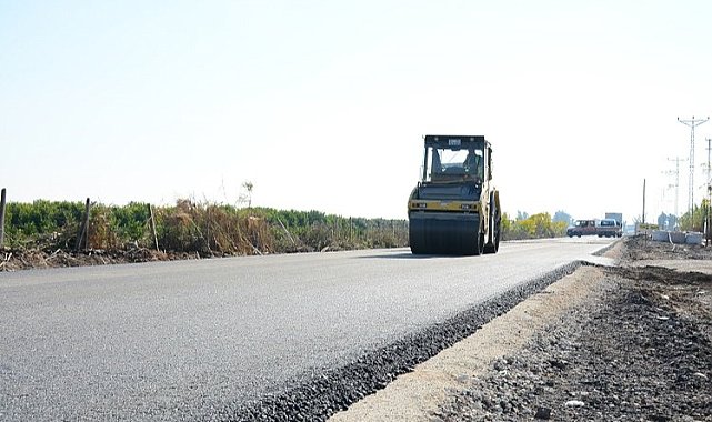 Mersin Büyükşehir'den Çukurova'ya asfalt