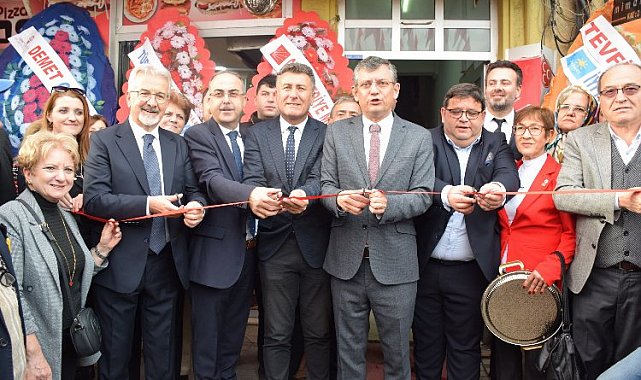 Mustafakemalpaşa'da CHP coşkusu