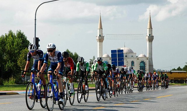 Sakarya pedal çevirerek mutlu oluyor