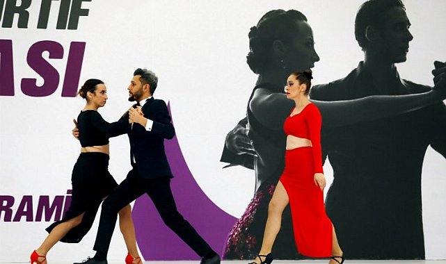 Sportif Salsa Şampiyonası nefes kesti