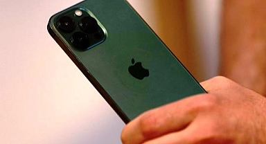 Tek  Seferde 300 iPhone Aldı Çıkışta Dövülüp Soyuldu