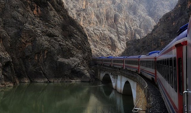 Turistik Doğu Ekspresi seferlerine başladı