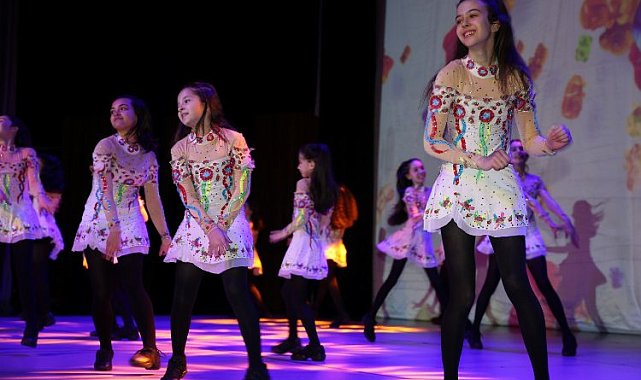 Anadolu Ateşi'nden muhteşem performans