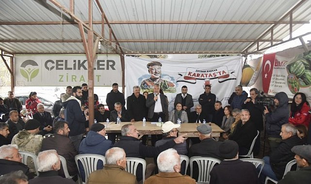 Başkan Karalar köylülerin sorunlarını dinliyor
