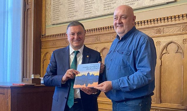 Başkan Savaş Macaristan'da