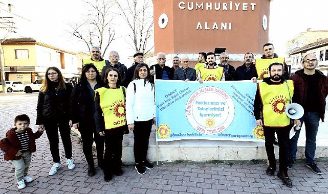 Bursa Yenişehir Eğitim Sen'den yarıyılı değerlendirdi