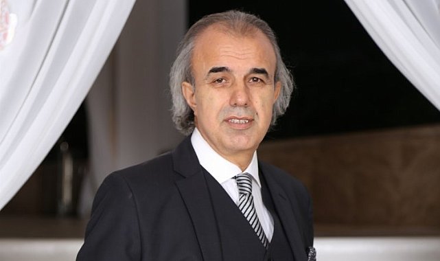 Bursalı Yönetim Kurulu Başkanı Fuat Bursalı'ya büyük jest