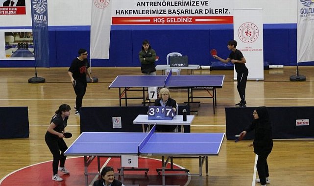 Gölcük'te masa tenisinin en iyi sporcuları belli oldu