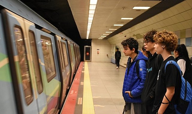 İstanbul'da 131 milyon öğrenci rayları kullandı