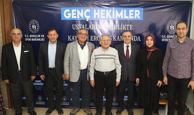 Kayseri'de hekimlerden anlamlı kamp