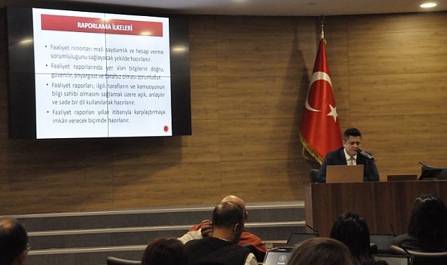 Kütahya Belediyesi'nden personeline yılın ilk hizmet içi eğitimi