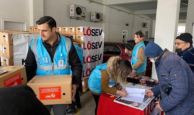 LÖSEV'den mutlu et paketleri