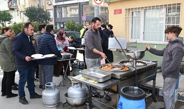 Manisa'da MHP merhum İl Başkanı için lokma hayrı