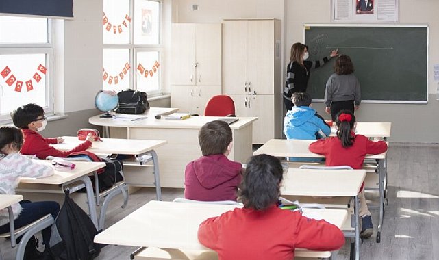 MEB, akran zorbalığını masaya yatırıyor
