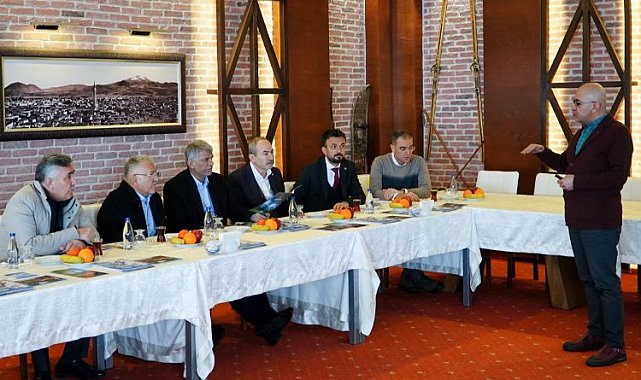 Memduh Büyükkılıç'a 'kültür' misafiri